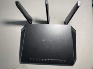 netgear nighthawk ac1900 dual band wi-fi gigabit router (r7000)