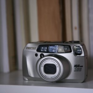 Pentax IQ Zoom 160 QD Date 35mm Camera