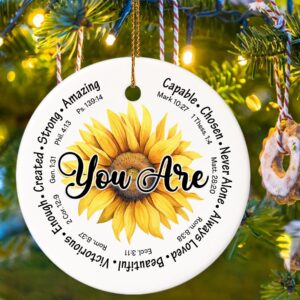 BSQUIELE Christian Christmas Ornaments, Family Religious Gifts for Men Women, Christian Decorations for Home, Religious Decor, Christian Friend Christmas Ornaments Gifts, Ceramic Christmas Ornament