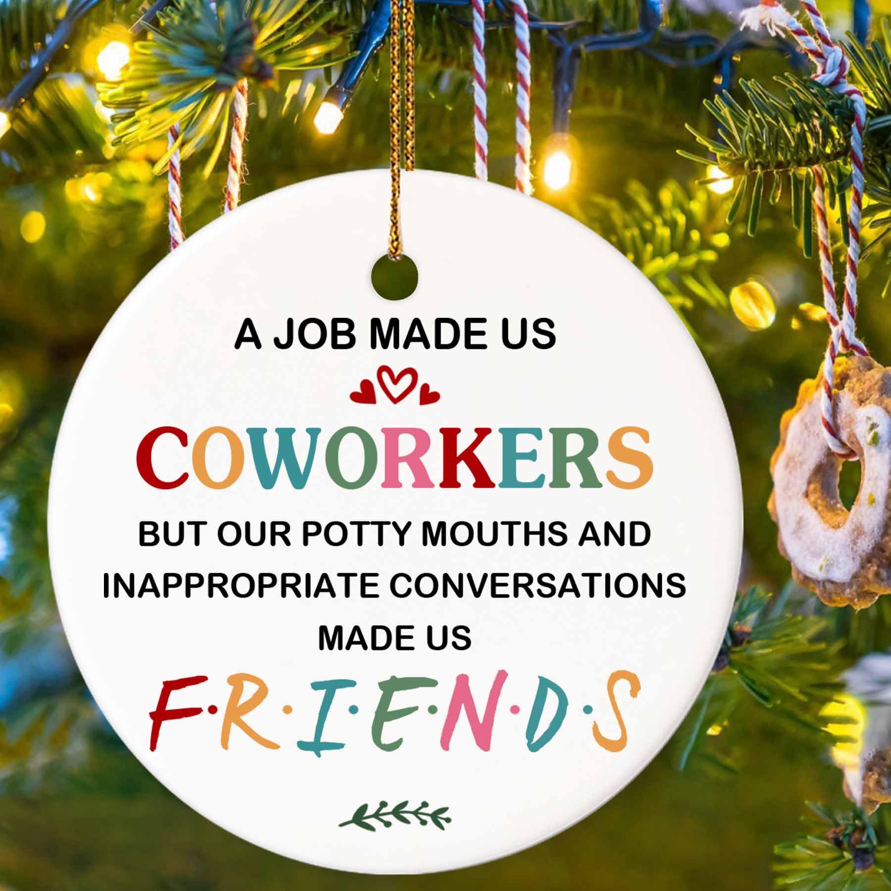 BSQUIELE Gifts for Coworkers on Christmas, Funny Friendship Gifts, Christmas Ornaments for Men Women, Friend Gifts for Work Bestie, Friends Colleague, Christmas Tree Decorations, Ceramic Ornaments