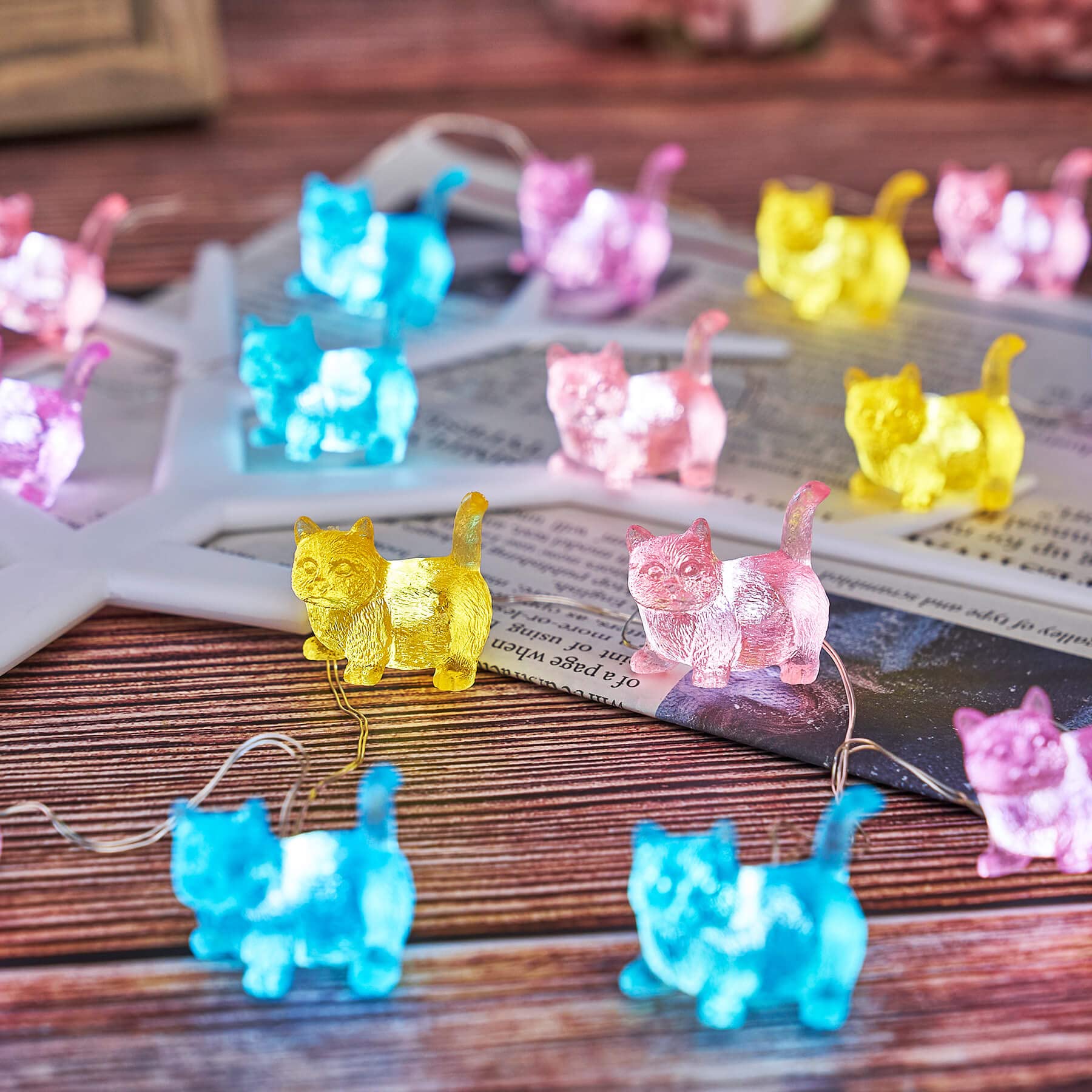 Bartlett Cute Cat Decorative String Lights Indoor Animal Fairy Lights Plug in USB or Battery Operated Unique Festive Kitty Lights 10ft 30LED with Remote for Holiday Birthday Decoration