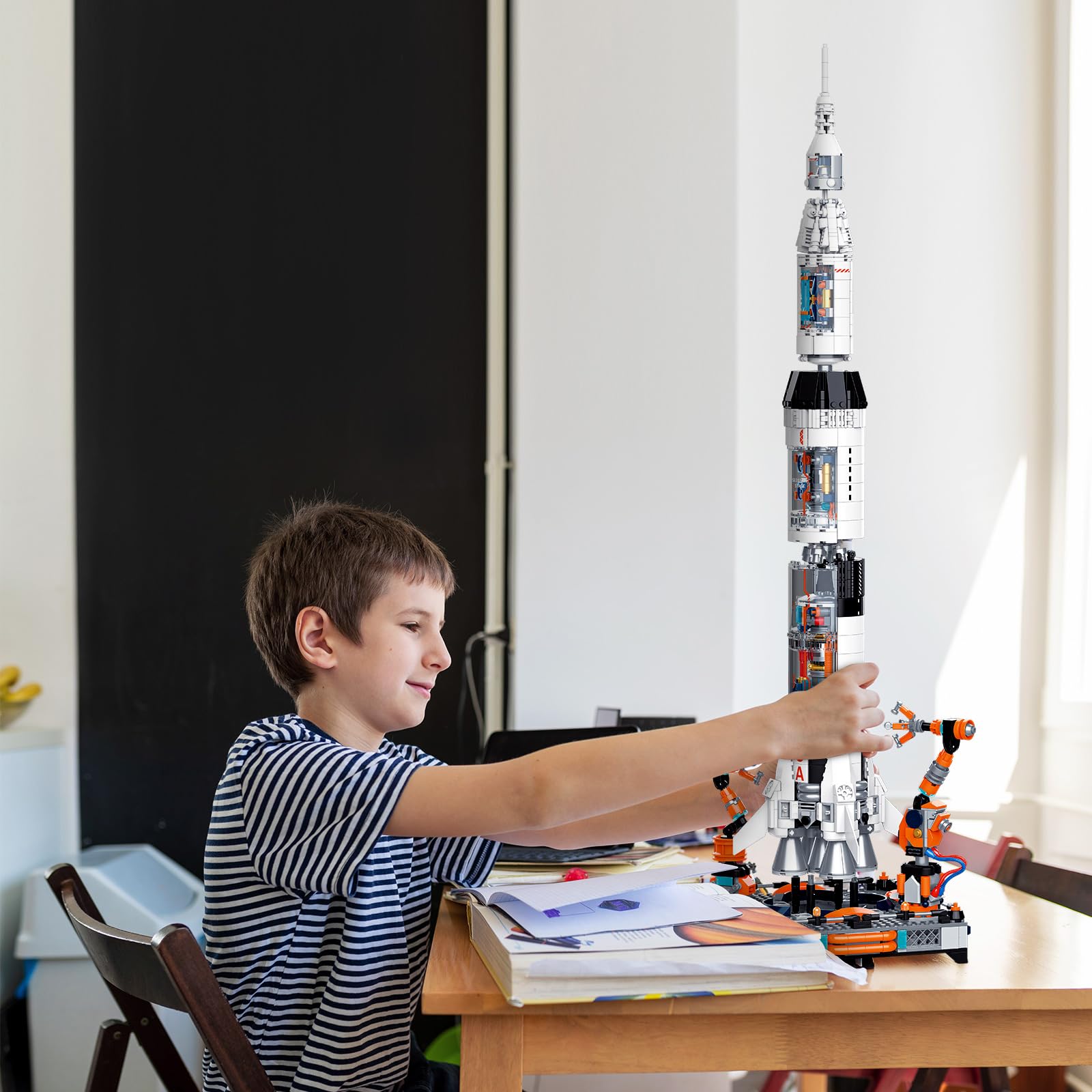 YESHIN Space Rocket Building Blocks Kits, DIY Creative Collectible Display Rocket Model Building Sets, Gift Toy for Kids Age 8+ /Adult Collections Enthusiasts (1571+Pieces)