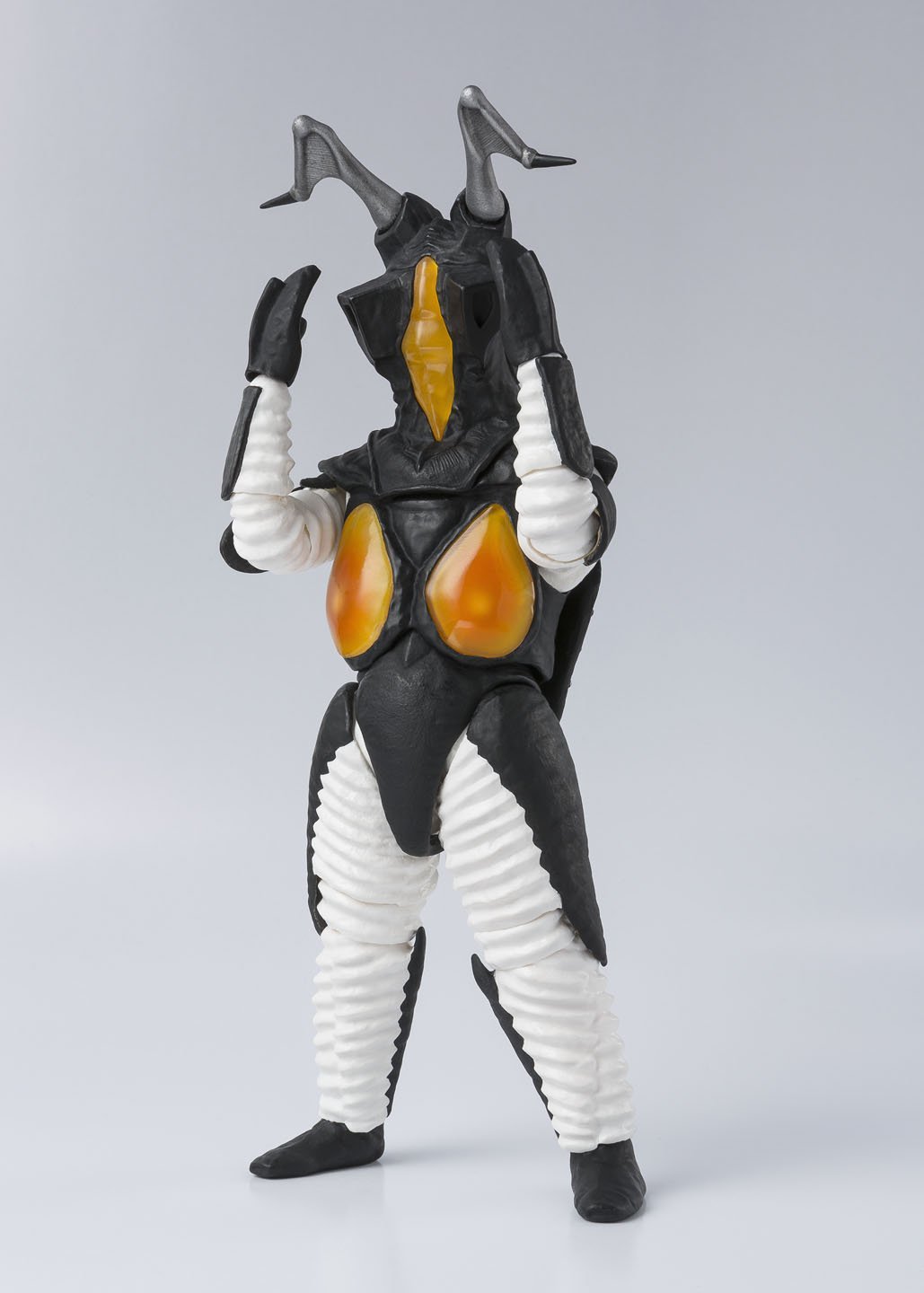 Bandai Tamashii Nations S.H. Figuarts Zetton "Ultraman" Action Figure