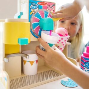 Melissa & Doug Fun at The Fair! Wooden Snow-Cone and Slushie Play Food Set - FSC Certified