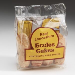 Real Lancashire Eccles Cake | British Snacks Made with Pure Butter & Dried Currants | Traditional & Delicious Fruity Cake for Any Occasion | 5.29 Oz | 4 Cakes (Pack of 1)