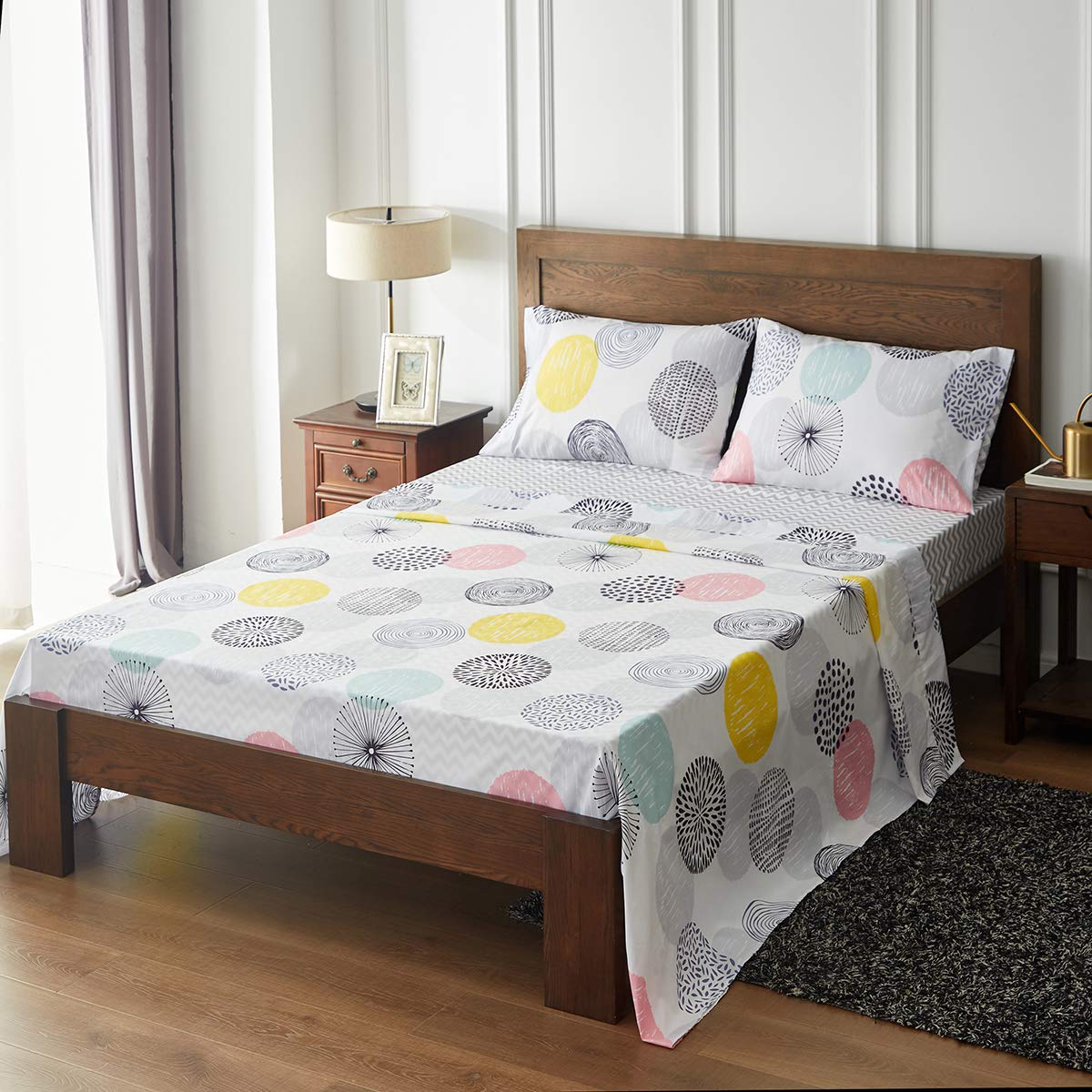 7 Pieces Comforter Sheet Set Queen Size Bed in a Bag - Colorful Dots Style - Soft Microfiber, Spring Summer Bedding Set (1 Comforter, 2 Pillow Shams, 1 Flat Sheet, 1 Fitted Sheet, 2 Pillowcases)