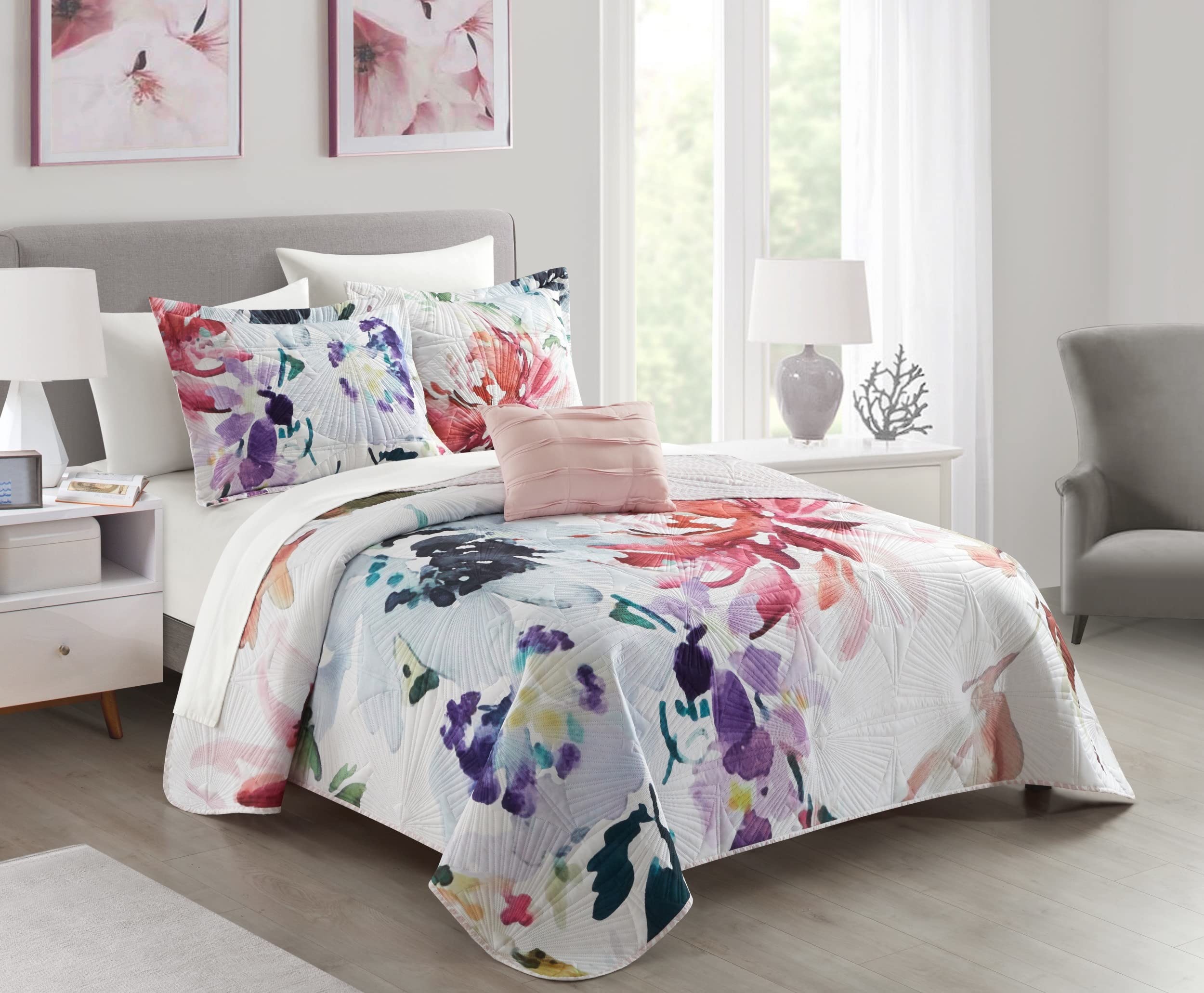 Chic Home Monte Palace 3 Piece Reversible Quilt Set Floral Watercolor Design Bedding - Decorative Pillow Sham Included, Twin