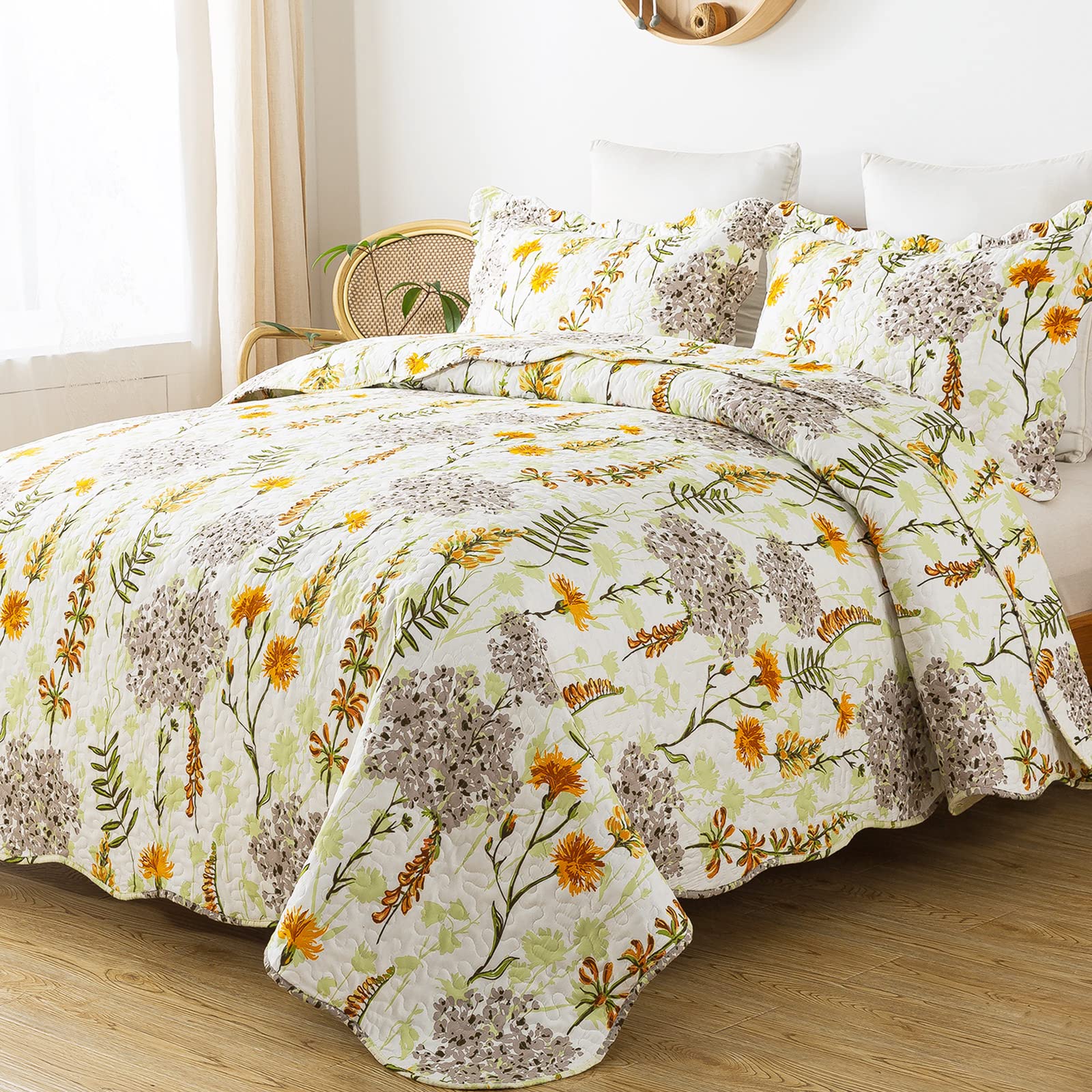 HoneiLife Queen Quilt Bedding Set - 3 Pieces Microfiber Quilt sets Lightweight Bedspreads Reversible Coverlets Retro Bed Cover Floral Bedding Set All Season Quilts-Yellow