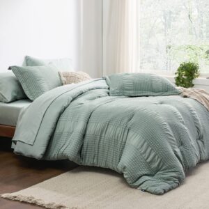 Bedsure Bed in a Bag King - King Size Comforter Set 7 Pieces Striped Seersucker Bedding Set, Soft Lightweight Down Alternative Comforter, King Bed Set (Sage Green Striped, King)