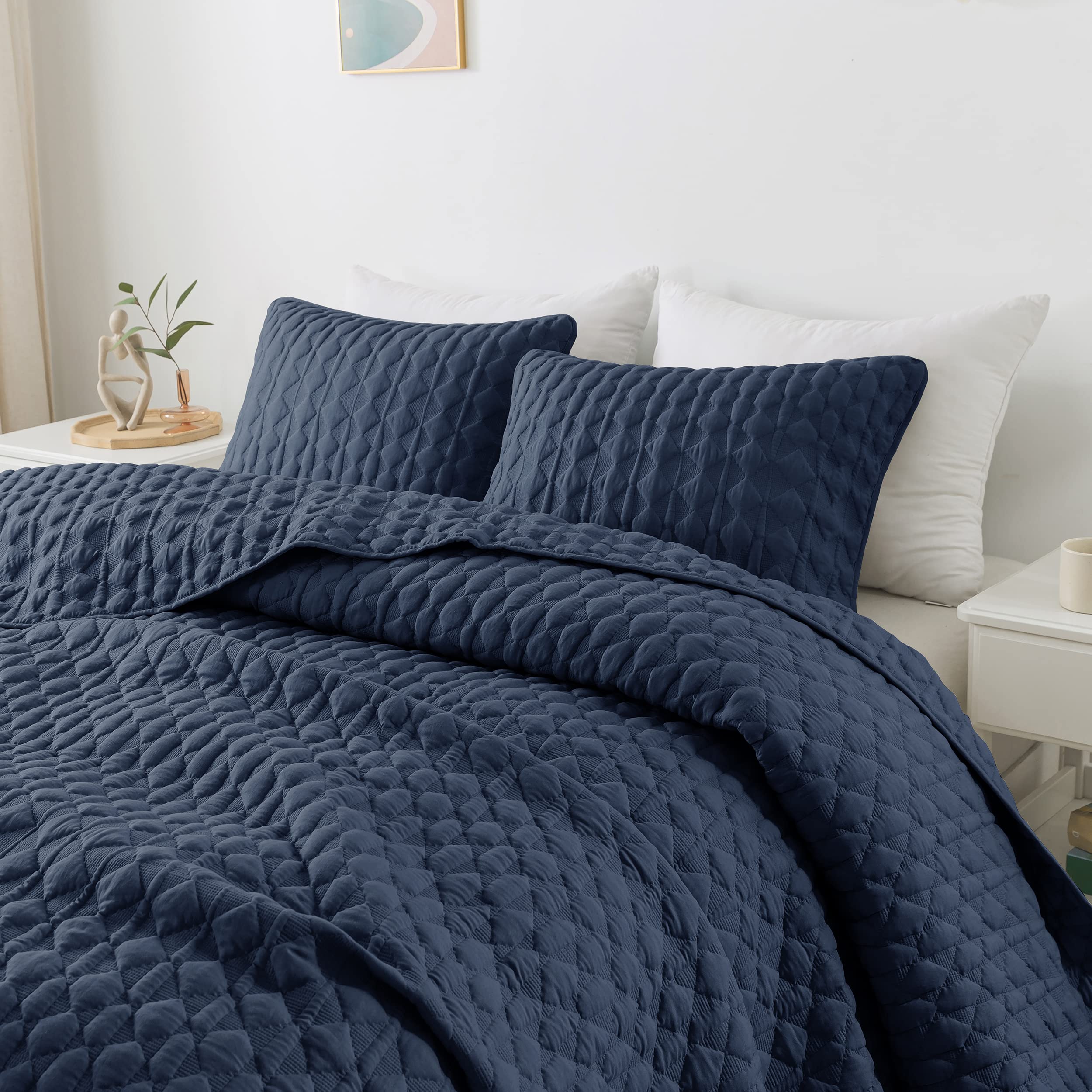 WDCOZY Navy Blue Quit Twin Size Bedding Sets with Pillow Sham, Lightweight Soft Bedspread Coverlet, Quilted Blanket Thin Comforter Bed Cover, All Season Spring Summer, 2 Pieces, 68x90 inches