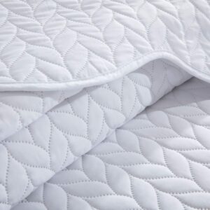 MOONLIGHT20015 Quilt Queen Size (90" x 96") with 2 Pillow Shams (20" x 26"+2") for All Seasons - 3 Pcs Lightweight Bedding Set Reversible Coverlet Embossed Quilted Bedspread (White)