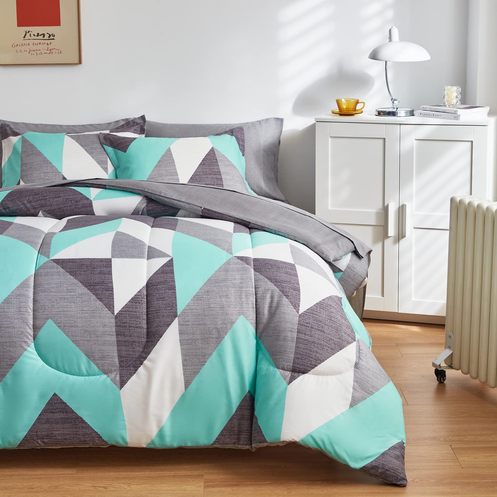 Comforter Sheet Set 7 Pieces Geometry Colorful White Gray Teal Blue Bedding Set (1 Comforter 2 Pillow Shams 1 Flat Sheet 1 Fitted Sheet 2 Pillowcases)