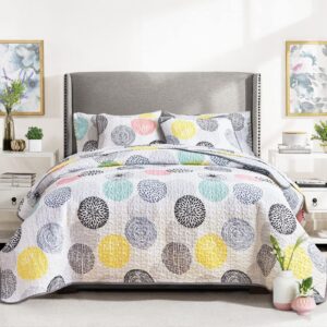 uozzi bedding 7 piece quilt set bed in a bag colorful dots king size all season bedspread coverlet with (1 reversible quilt 101x88, 2 pillow shams, 1 flat sheet, 1 fitted sheet, 2 pillowcases)