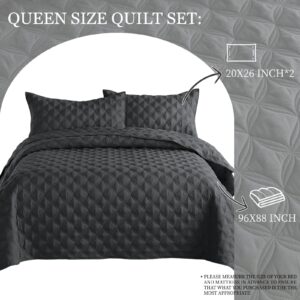 Exclusivo Mezcla Dark Grey Quilt Set Queen Size (90"x96"), Lightweight Summer Quilt Full Queen for All seasons, Soft Modern Geometric Bedspread Coverlet, 3 Piece (1 Quilt, 2 Pillow Shams)