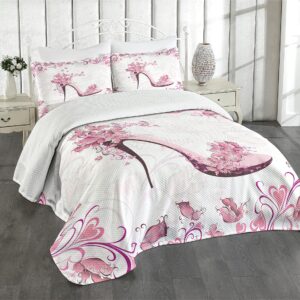 Lunarable Pink and Bedspread, Ornamental Butterflies and Hearts on a High Heel Shoe Feminine Pattern, Decorative Quilted 3 Piece Coverlet Set with 2 Pillow Shams, Queen Size, Pink