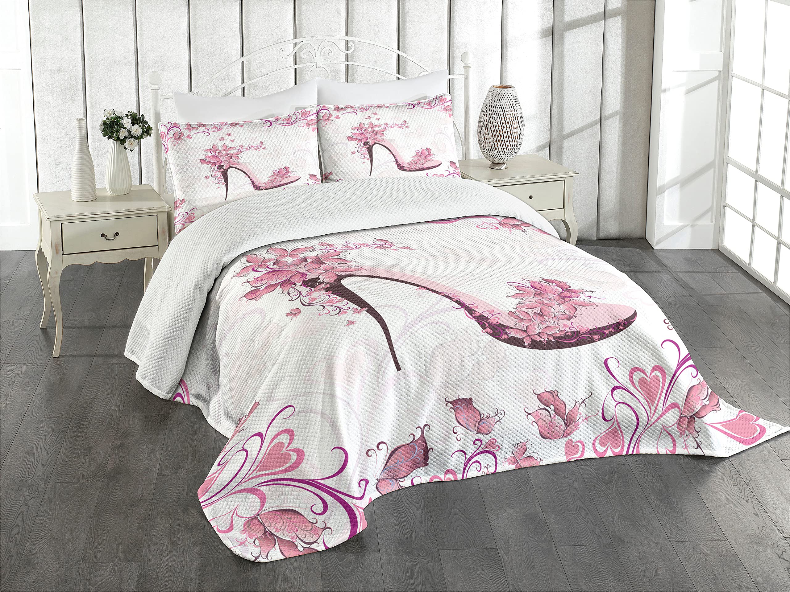 Lunarable Pink and Bedspread, Ornamental Butterflies and Hearts on a High Heel Shoe Feminine Pattern, Decorative Quilted 3 Piece Coverlet Set with 2 Pillow Shams, Queen Size, Pink