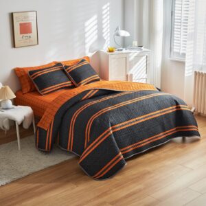 Flysheep Modern Boho Quilt Set Full Queen Size, 3 Pcs Bright Orange Striped on Black Bedspread, Soft Microfiber Coverlet for All Season - 1 Quilt and 2 Pillow Shams