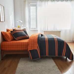 Flysheep Modern Boho Quilt Set Full Queen Size, 3 Pcs Bright Orange Striped on Black Bedspread, Soft Microfiber Coverlet for All Season - 1 Quilt and 2 Pillow Shams