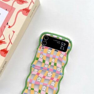 GO-VOLMON Curly Wave Frame Case for Samsung Galaxy Z Flip 5 Checker and Flower Print, Cute Woman Case for Galaxy Z Flip 5 Kawaii Beads Strap, Soft Floral Girly Case for Z Flip 5 Lovely and Fashion