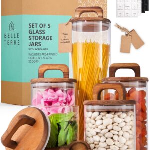 BELLE TERRE Premium Glass Jar Set - 5 Canisters with Airtight Natural Acacia Lids, Custom Labels & Spoons - Food Storage Containers & Pantry Organization - 17oz, 34oz, 68oz - Transparent, Durable