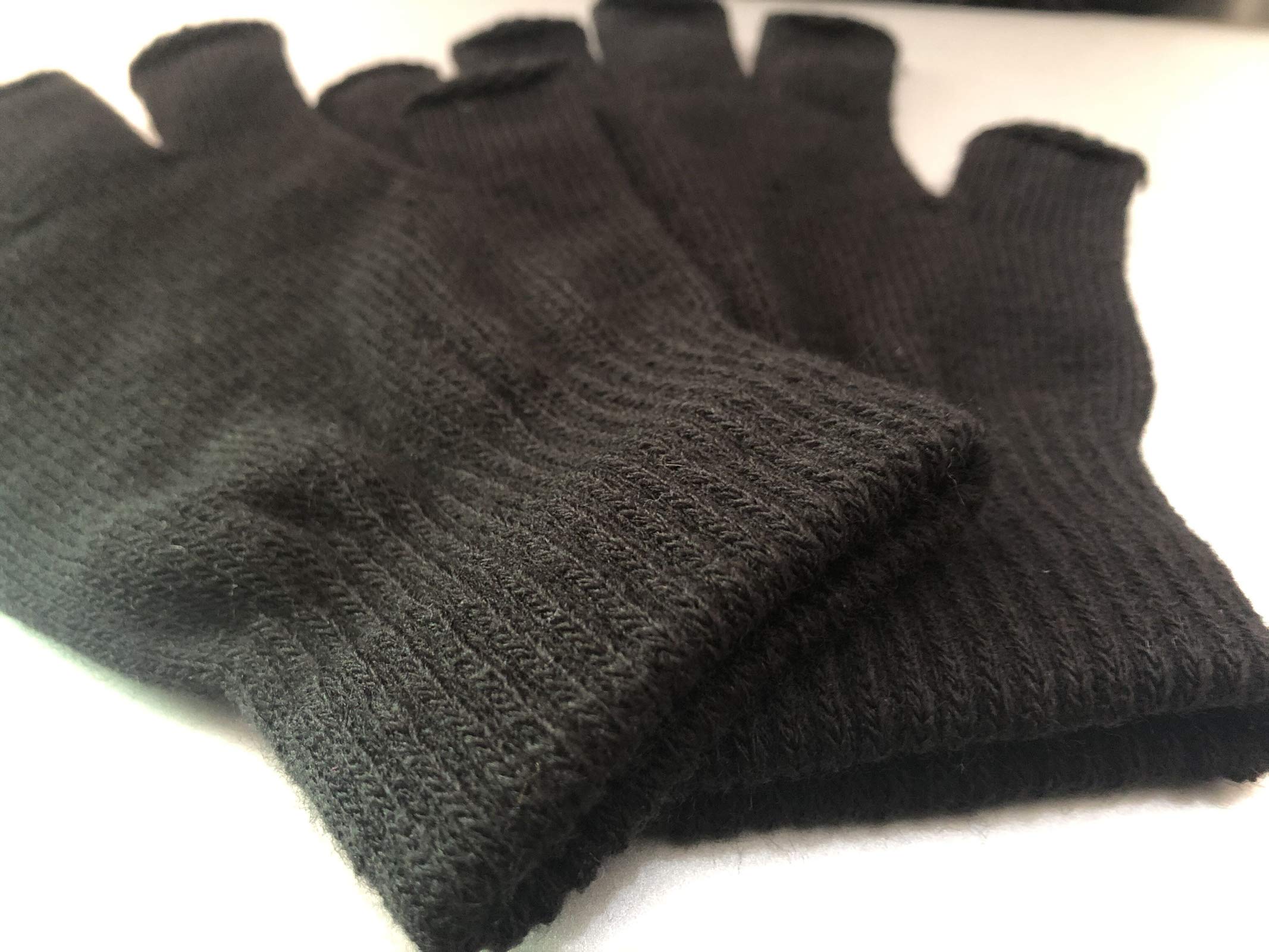 2 Pair Half Finger Gloves Winter Knit Touchscreen Warm Stretchy Mittens Fingerless Gloves in Common Size for Men and Women,black