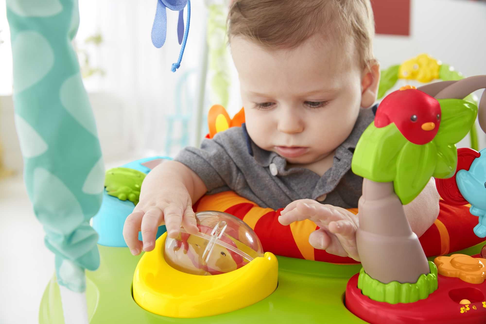 Fisher-Price Jumperoo: Roarin' Rainforest