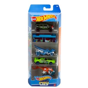 hot wheels 1:64 scale die-cast toy cars 5-pack, set of 5 toy race cars, hot rods, character cars, rescue or pick-up trucks (styles may vary)