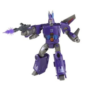 Transformers Generations Selects Legacy Voyager Cyclonus and Nightstick