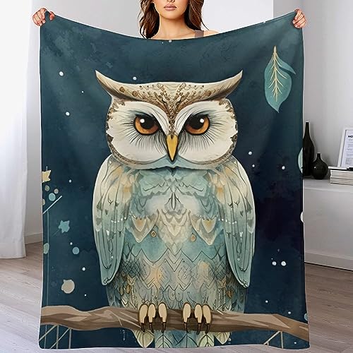 Wild Animal Soft Faux Fur Throw Blanket - Owl Flannel Lap Blanket for Couch Sofa Or Bed, Fantasy Bird Fuzzy Fluffy Plush Blanket, Super Cozy and Comfy for All Seasons 30"x40"