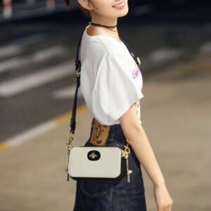 Ophlid Bee Purse Camera Crossbody Bags for Women Trendy Small Snapshot Bag Wide Strap Leather Shoulder Clutch Handbags White