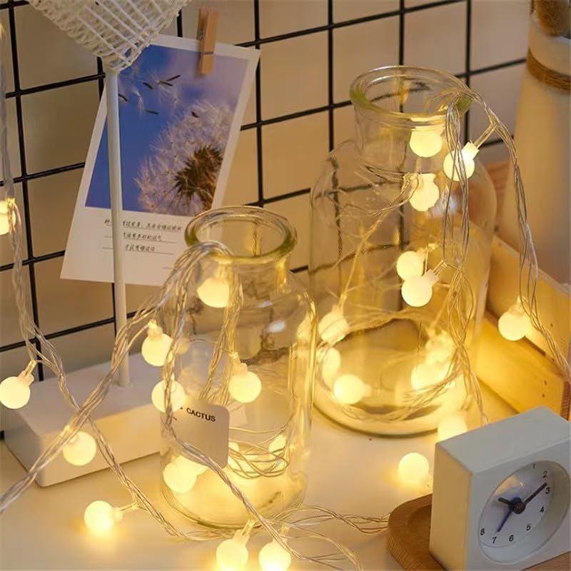 ITICdecor Globe String Lights Battery Operated 30 LED Battery Christmas Lights Globe Starry Fairy Lights for Outdoor,Indoor,Bedroom,Garden,Christmas Tree,Camping, Wedding,Party (warmwhite)