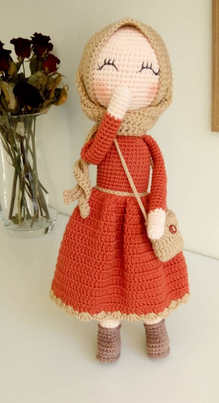 Crochet Hijab Doll, Amigurumi Muslim Doll, Muslim dolls for girls, Muslim toy, Ramadan gift, Muslim Gift, Eid Gifts For Kids, Ramadan gifts for kids (Brick color)