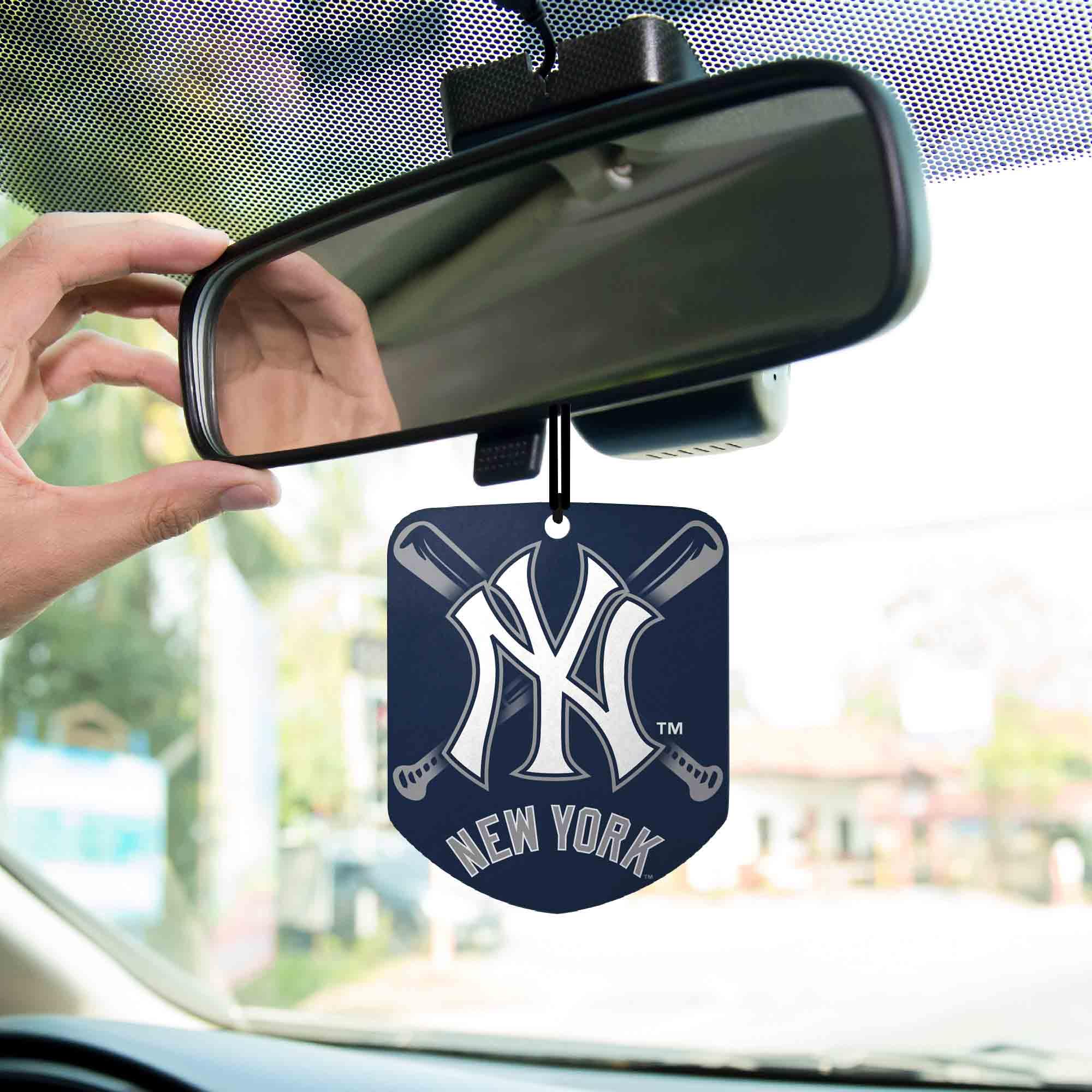 FANMATS 61551 MLB New York Yankees Hanging Car Air Freshener, 2 Pack, Black Ice Scent, Odor Eliminator, Shield Design with Team Logo