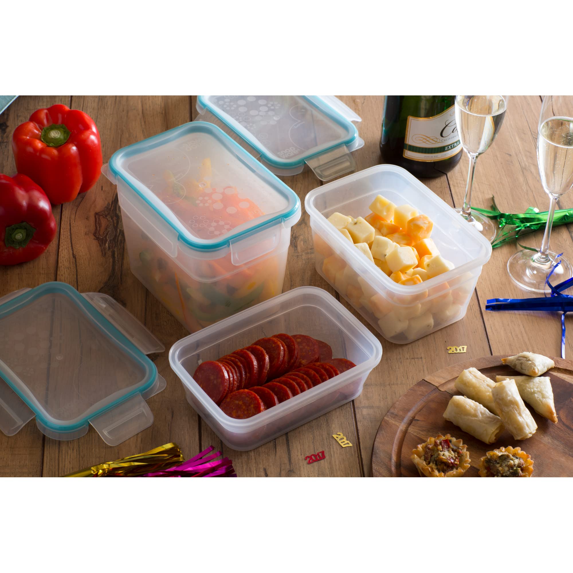 Snapware Total Solution 5-Cup Plastic Food Storage Container with Lid, 5-Cup Rectangular Meal Prep Container, Non-Toxic, BPA-Free Lid with 4 Locking Tabs, Microwave, Dishwasher, and Freezer Safe