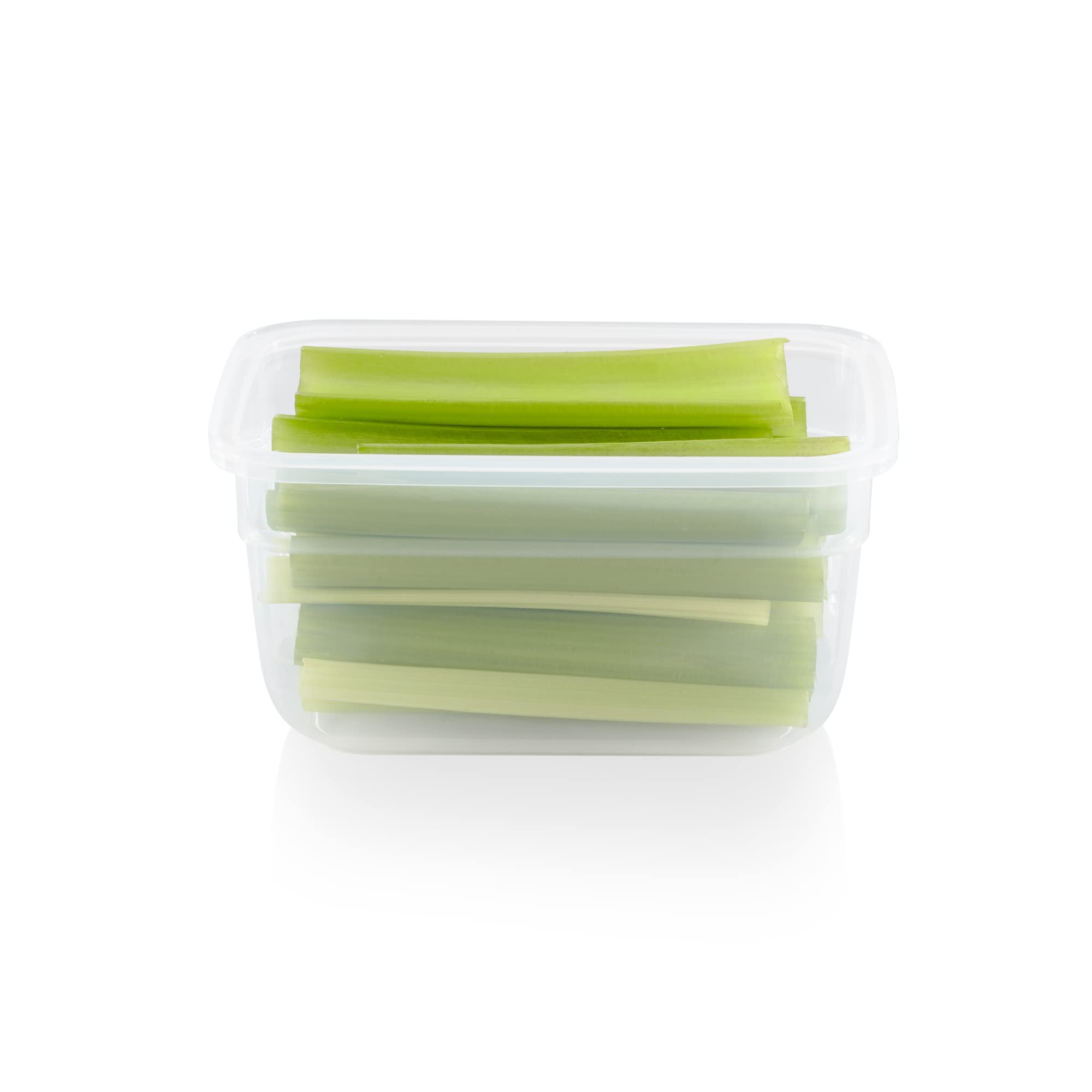 Snapware Total Solution 5-Cup Plastic Food Storage Container with Lid, 5-Cup Rectangular Meal Prep Container, Non-Toxic, BPA-Free Lid with 4 Locking Tabs, Microwave, Dishwasher, and Freezer Safe