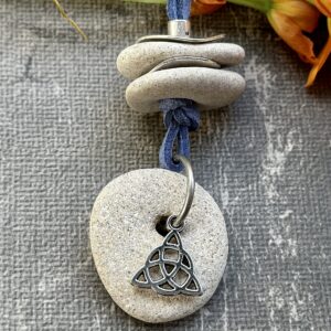 Celtic Knot Hag Stone Necklace, Trinity Holy Necklace with Natural Witches Amulet