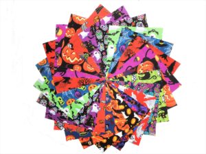 material maven 15 10 inch happy halloween layer cake quilting squares15 colorways1 of each, multi color, 10x10