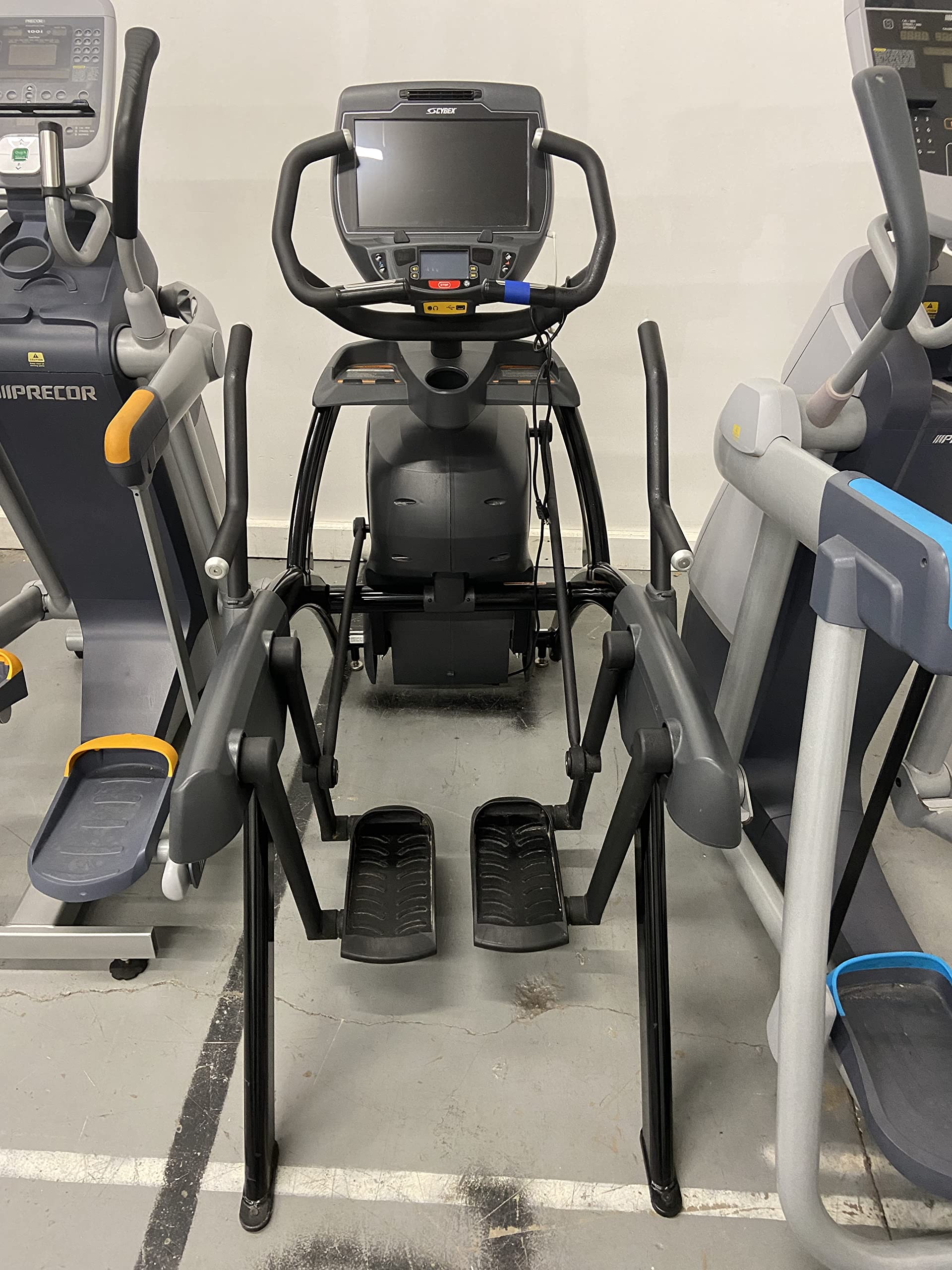 Cybex 772A Arc Trainer Elliptical for Home Gym