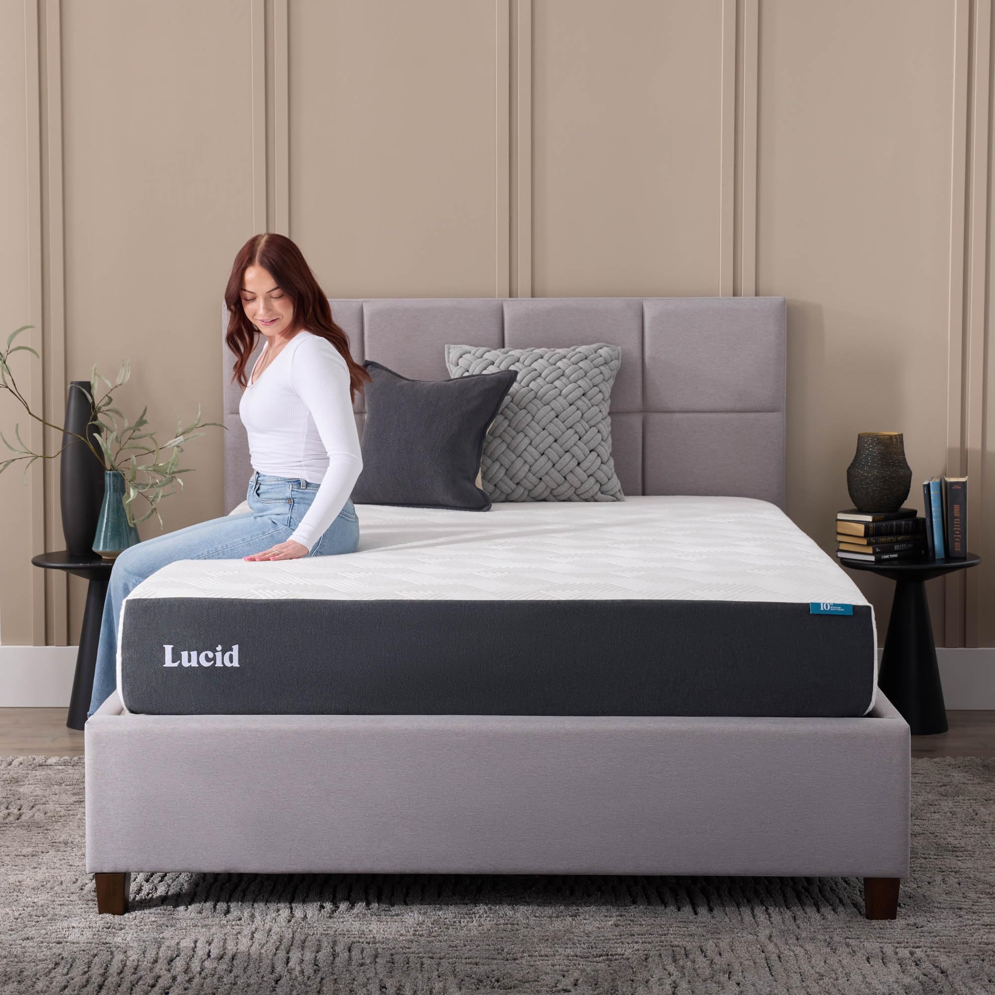 LUCID 10 Inch Memory Foam Mattress - Medium Feel - Infused with Bamboo Charcoal and Gel - Bed in a Box - Temperature Regulating - Pressure Relief - Breathable - White - King Size