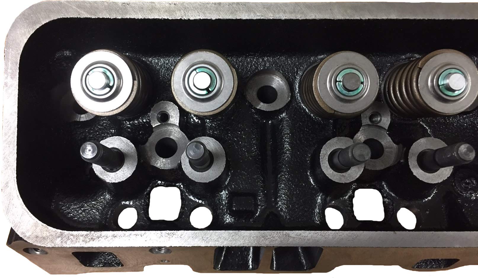 5.0L GM Vortec Marine Engine Cylinder Head. Replaces Mercruiser & Volvo Penta applications years 1997-newer. Replaces Mercruiser 938-8M0087884