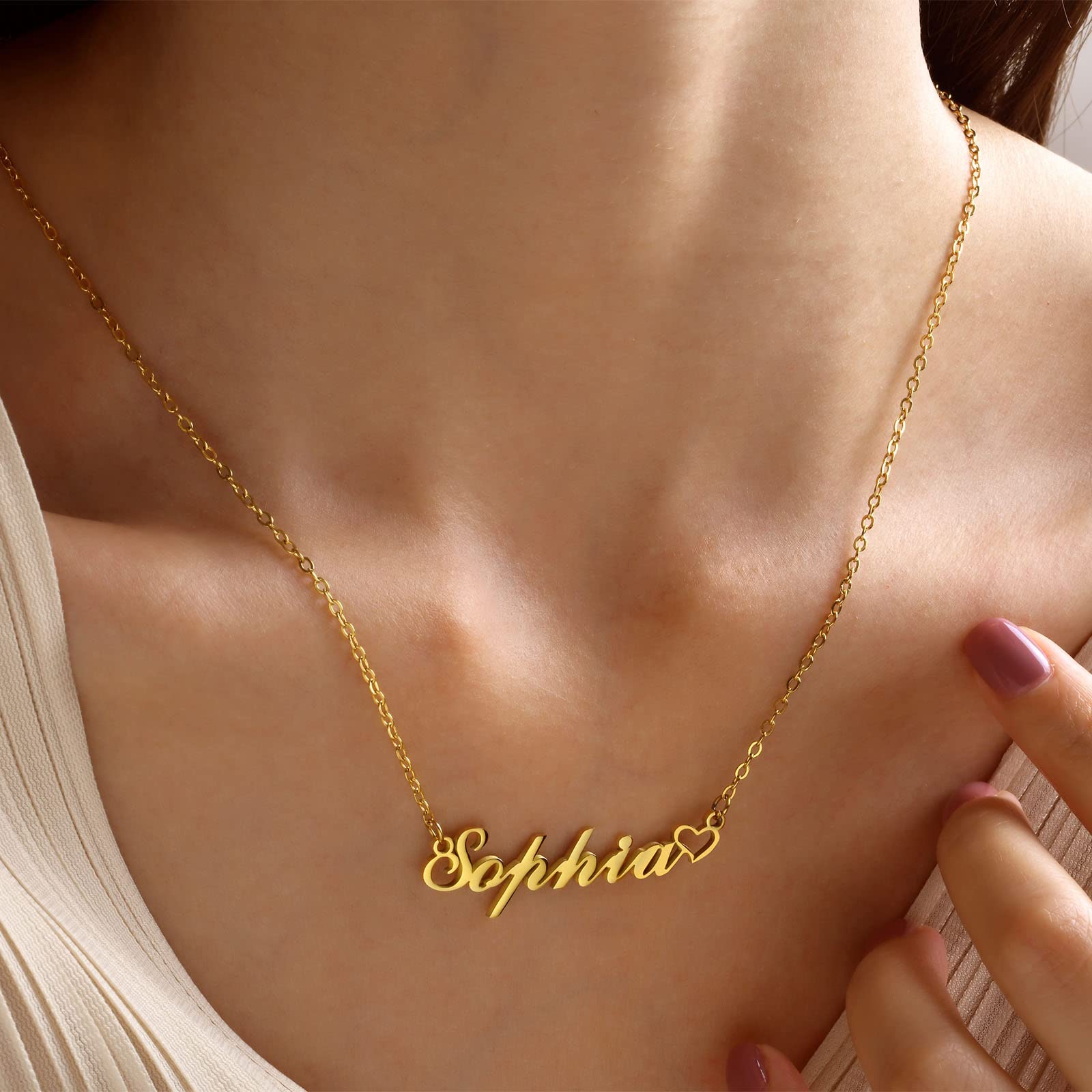 MEALGUET Name Necklace Personalized for Women : 18K Gold Plated Custom Name Necklace Chain Name Plate Choker Necklace Customized Gift Idea for WomenFemale Friends Girlfriend