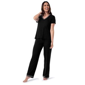 Fruit of the Loom Women's Plus Size Short Sleeve Tee and Pant 2 Piece Sleep Pajama Set, Black, 3X