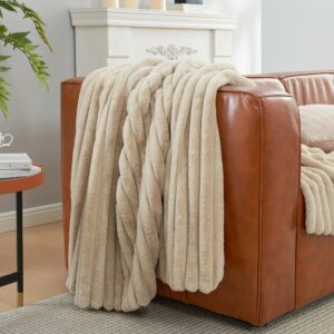 Amélie Home Soft Faux Fur Throw Blanket for Couch, Warm Luxurious Faux Rabbit Fur Striped Throw Blanket, Cozy Fluffy Plush Fur Blanket for Sofa Chair Bed Living Room, Beige, 50"x 70"