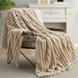 Amélie Home Soft Faux Fur Throw Blanket for Couch, Warm Luxurious Faux Rabbit Fur Striped Throw Blanket, Cozy Fluffy Plush Fur Blanket for Sofa Chair Bed Living Room, Beige, 50"x 70"