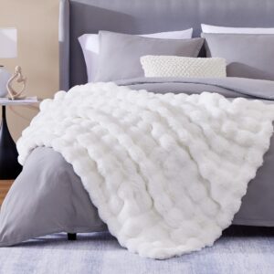 CozyBloom Luxury Soft Faux Fur Throw Blanket for Couch, Decorative Cozy Plush Long Shaggy Fluffy Solid Comfy Fleece Furry Reversible Thick Warm Blanket for Winter, Washable, White