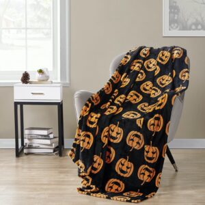 GoodGram Ultra Soft & Plush Autumn & Halloween Chic Themed Oversized Accent Throw Blankets - Assorted Styles (Black Jack O' Lanterns)