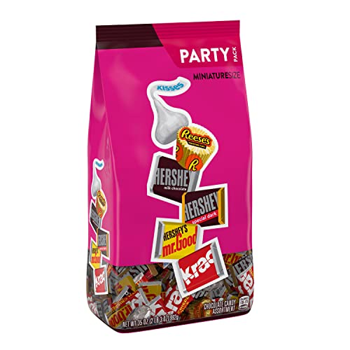 HERSHEY'S and REESE'S Assorted Chocolate Flavored Candy Party Pack, 35 oz