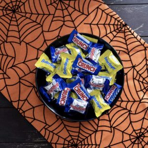 CRUNCH, BUTTERFINGER & BABYRUTH - Bulk Mini/Fun Size Candy Bars - Guaranteed 5 Lbs - Fresh and Delicious- Great for Trick-or-Treating, Snacking, Lunches, Baking, Candy Bowls & More