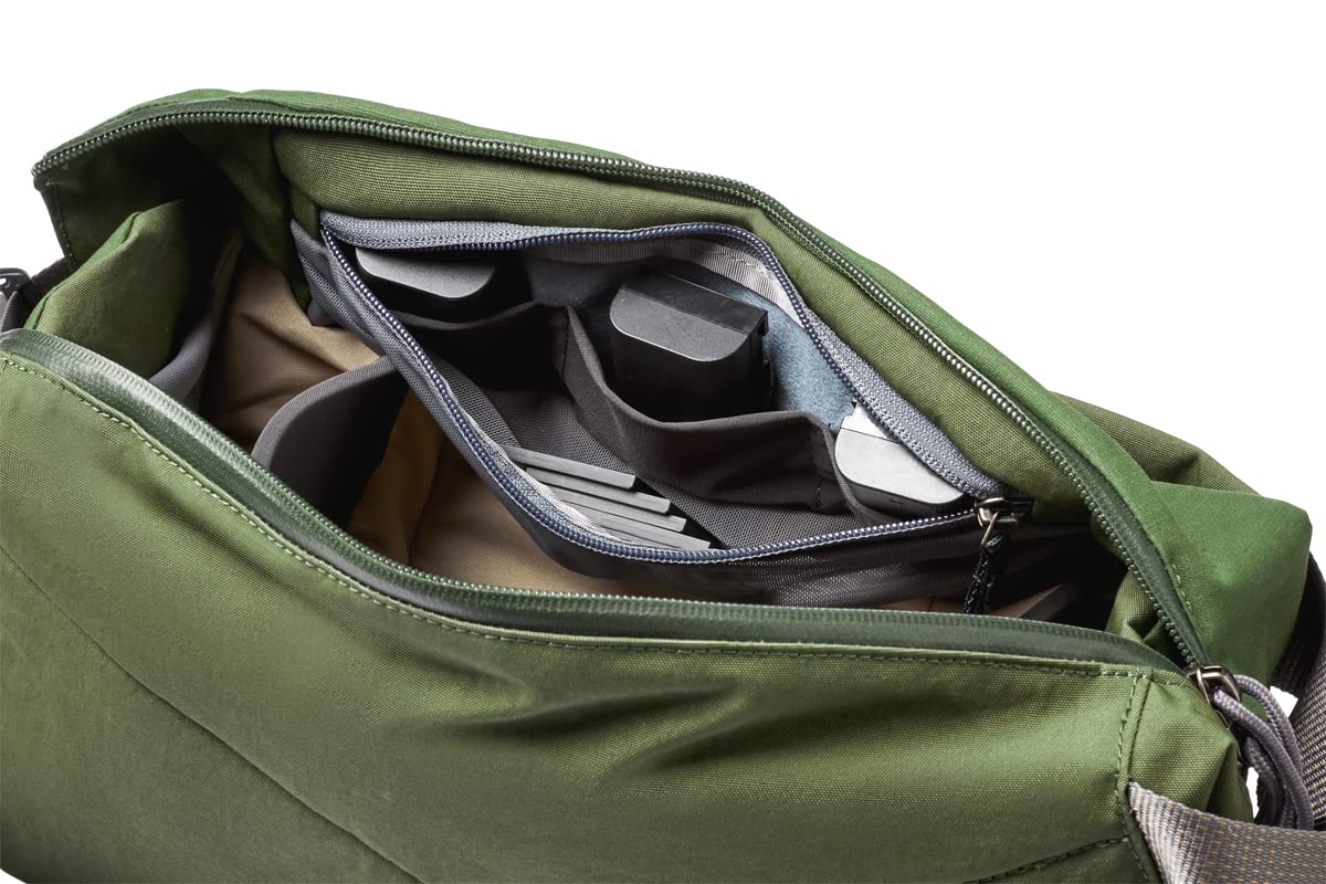 Bellroy Venture Camera Sling 10L (photography bag) - Ranger Green