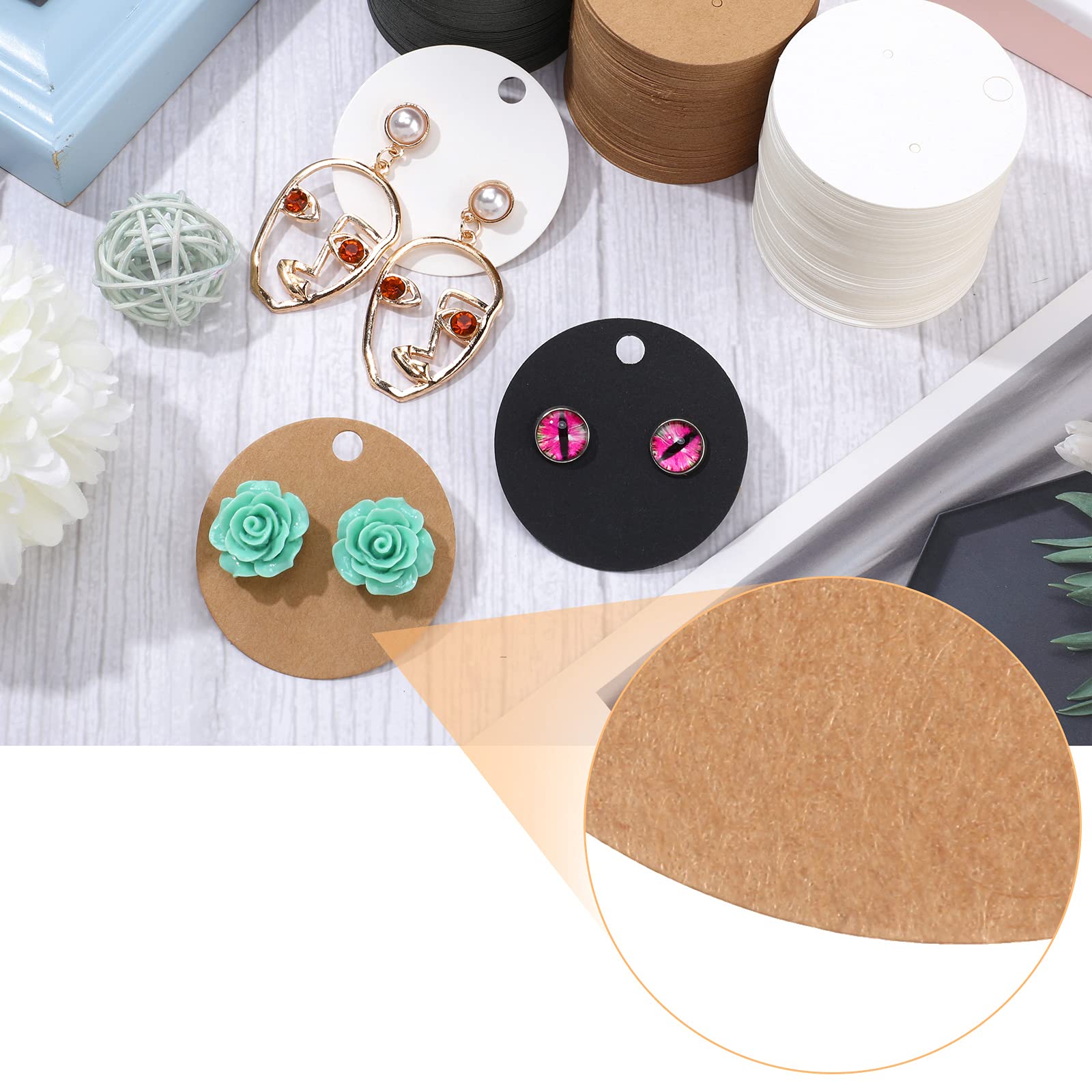 Tenare 300 Sets Earring Display Cards for Selling 300 Pcs Round Cardboard Earring Holder Cards with 300 Pcs Sealing Bag 3 Colors Blank Kraft Paper Earring Display Tags for Ear Studs and Earrings